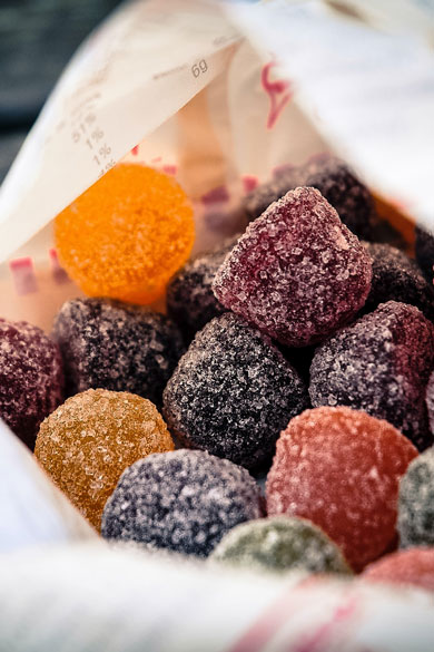 Plum Tree Parys Vintage Restaurant - Candyman